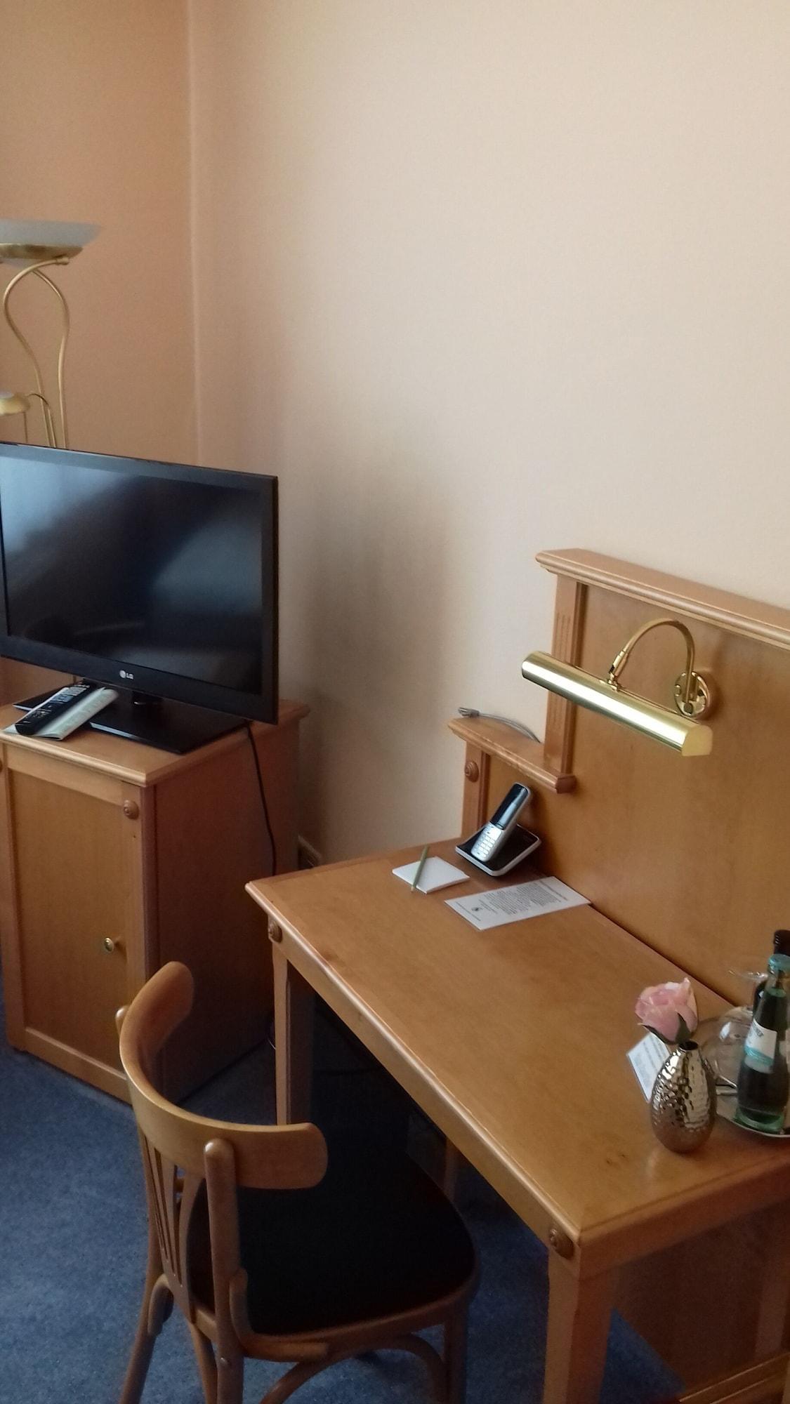 Arthotel Ana Fleur Падерборн Екстериор снимка