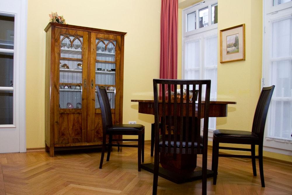 Arthotel Ana Fleur Падерборн Екстериор снимка