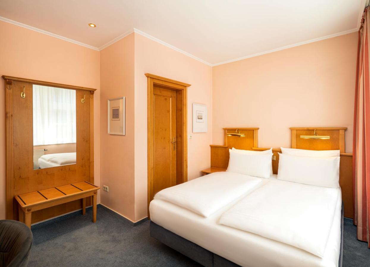 Arthotel Ana Fleur Падерборн Екстериор снимка