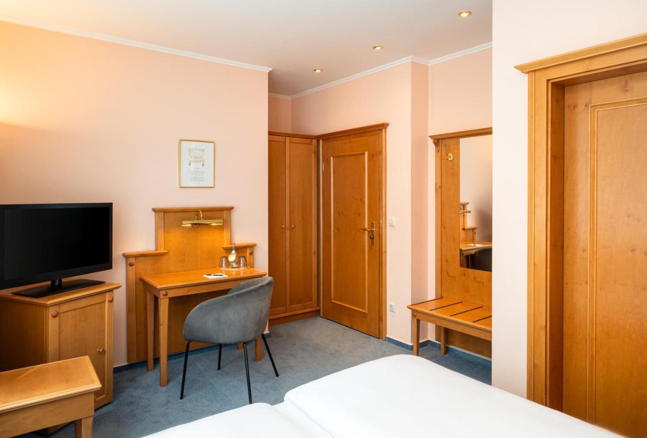 Arthotel Ana Fleur Падерборн Екстериор снимка