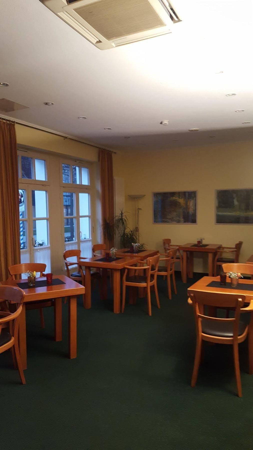 Arthotel Ana Fleur Падерборн Екстериор снимка